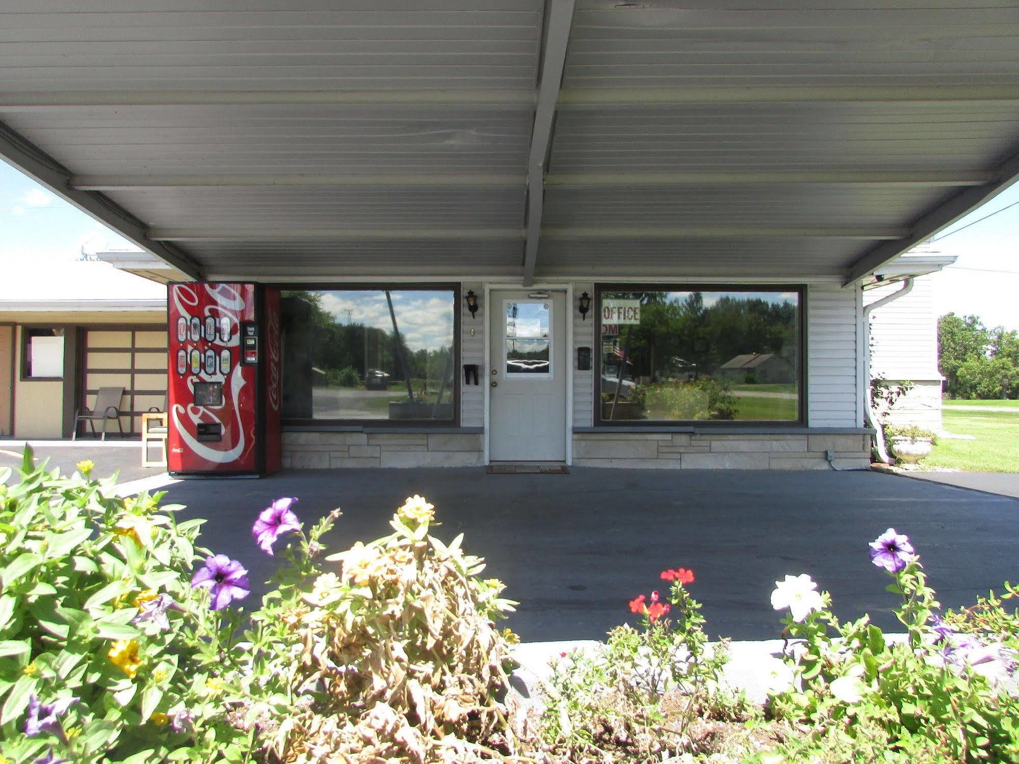Gas Lite Motel Lawrenceville Exterior photo